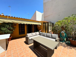 Three Gems Marbella Center with Terrace and BBQ- EaW Homes